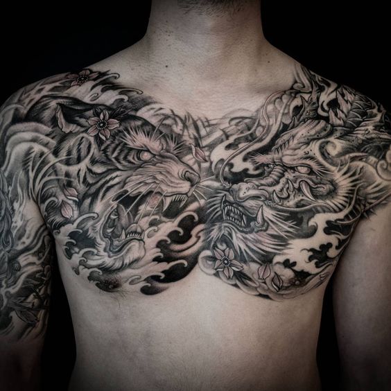 Tatuaje De Tigre Y Dragon