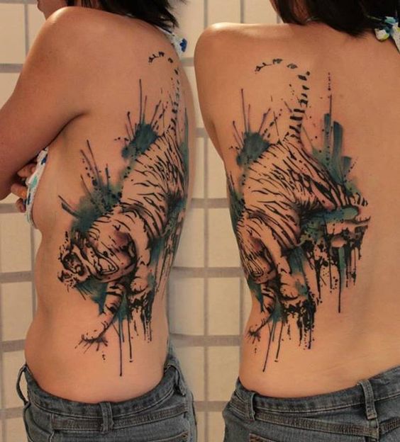 Tattoos De Tigres En La Espalda (1)