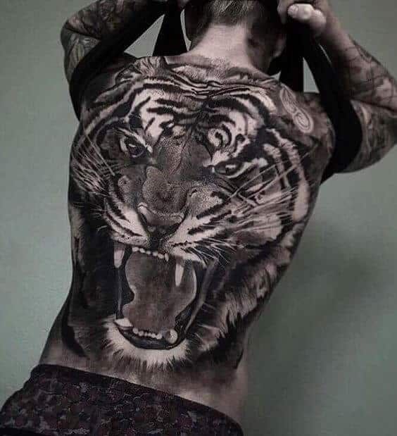 Tattoos De Tigres En La Espalda (8)