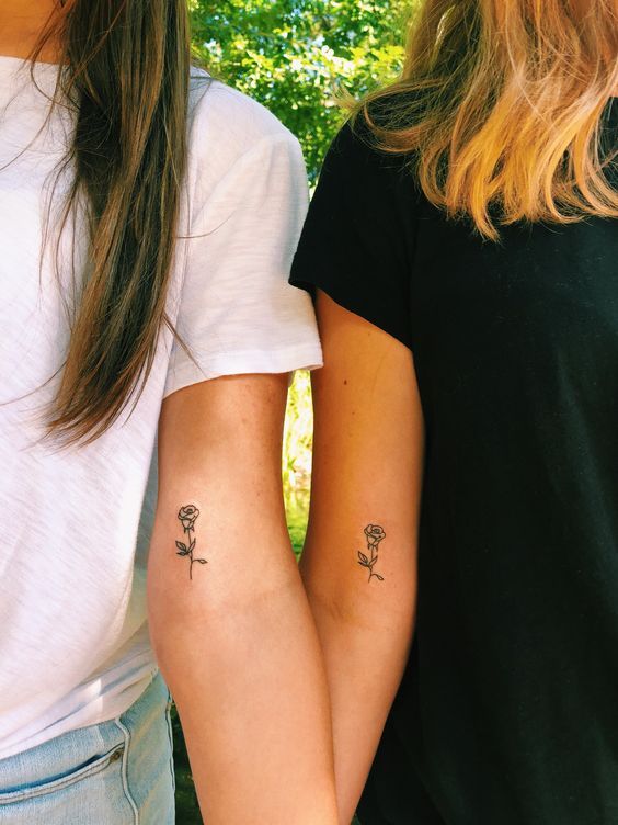 Tatuajes De Amigas En Los Brazos (2)