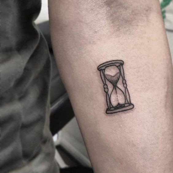 Tatuajes De Relojes De Arena (11)