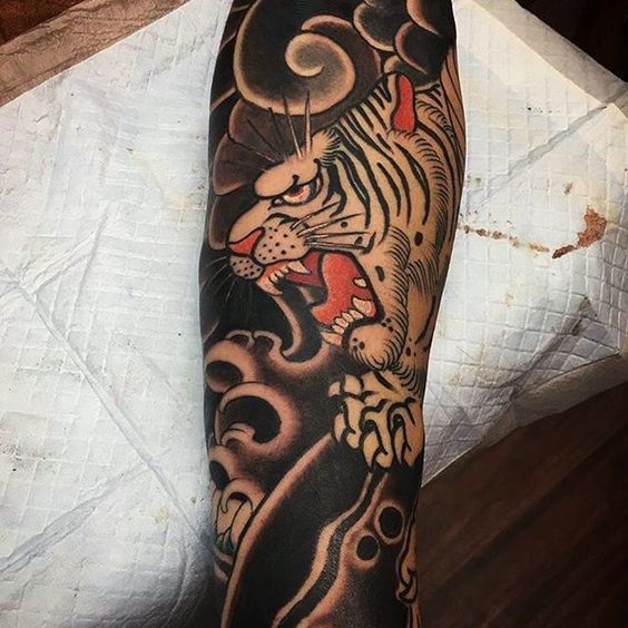 Tatuajes De Tigres En El Brazo (8)