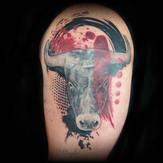 Tatuajes De Toros En El Brazo (3)