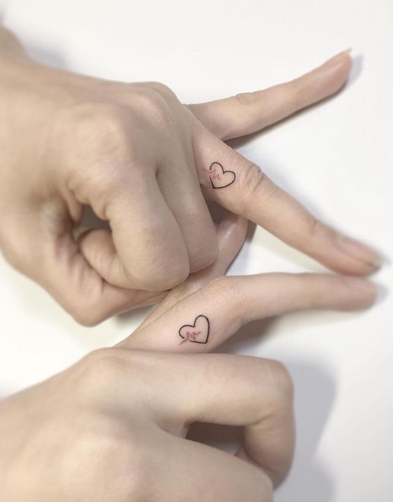 Tatuajes Sencillos Para Parejas (3)