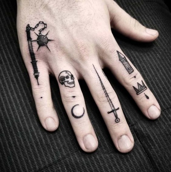 Tatuajes Para Hombres En Los Dedos 7 1