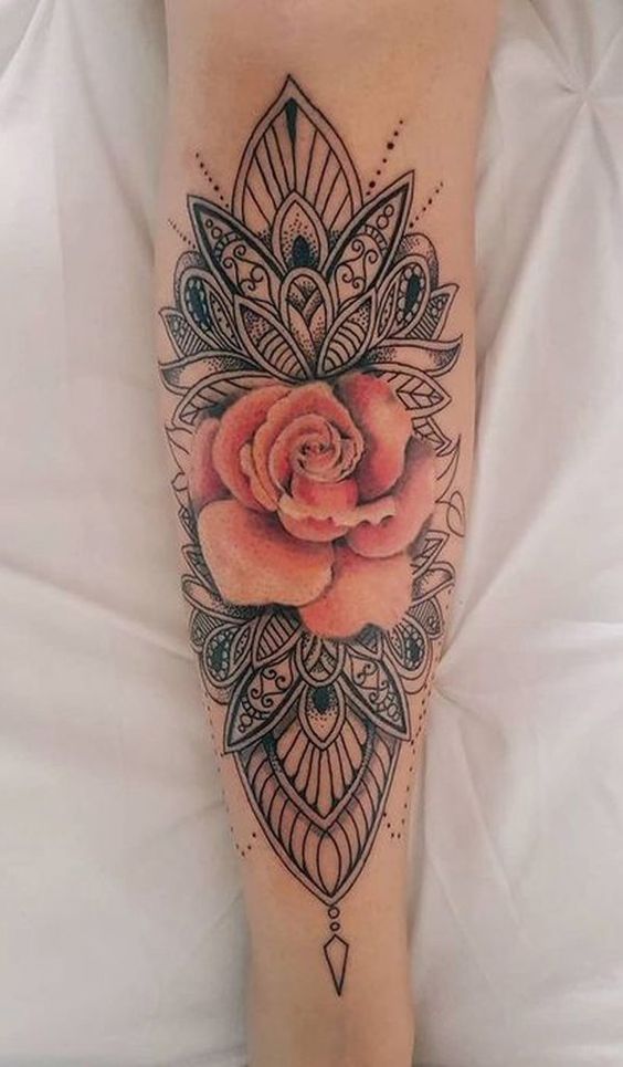 Tatuajes Mujeres Mandala 1