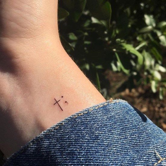 Tatuajes Pequeños De Cruces 2