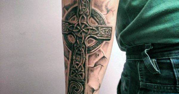 Tatouage Crois Celtique (7)