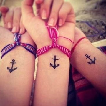 Tatouage Entre Amis (1)