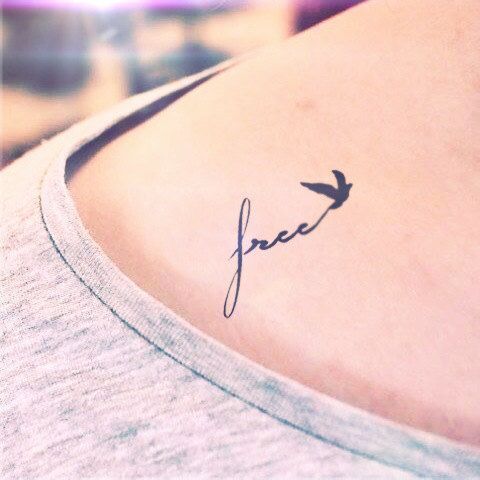 Tatouage Femme Phrases (8)