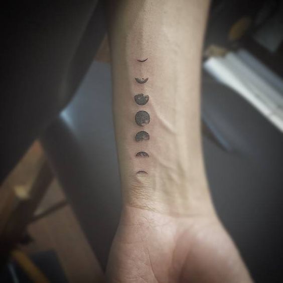 Tatouage Femme Poignet (3)