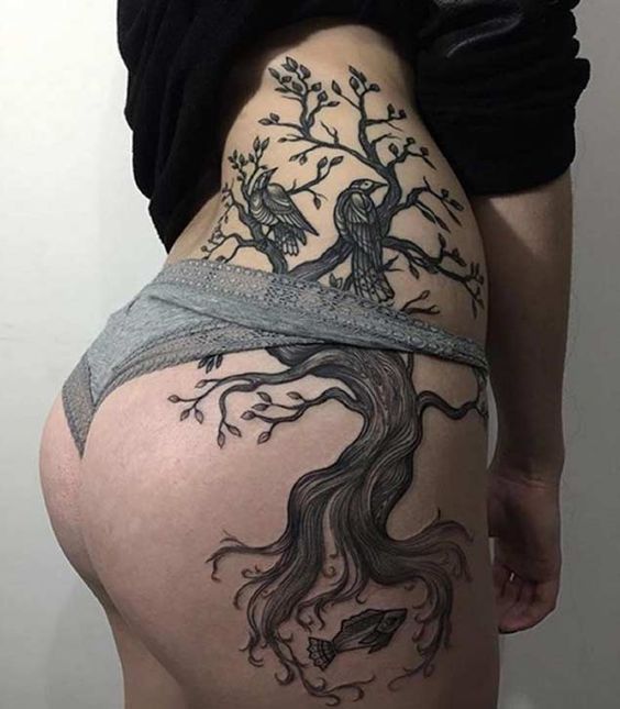 Tatouage Femme Taille (3)