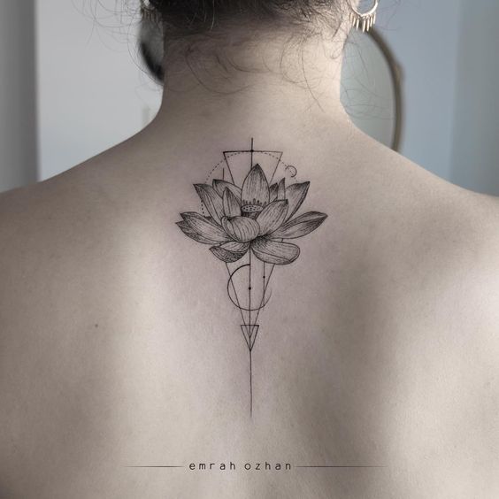 Tatouage Fleur De Lotus Minimaliste (2)