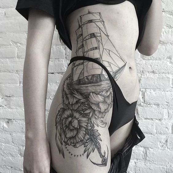 Tatouage Hanche Femme (7)