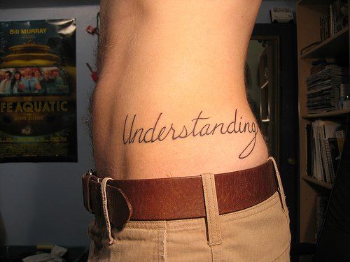 Tatouage Hanche Phrase (8)