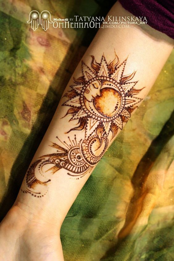 Tatouage Lune Soleil Femme (2)