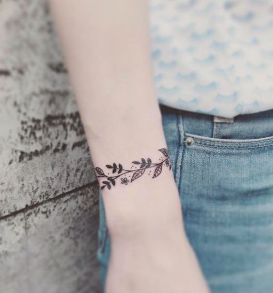 Tatouage Poignet Femme (12)