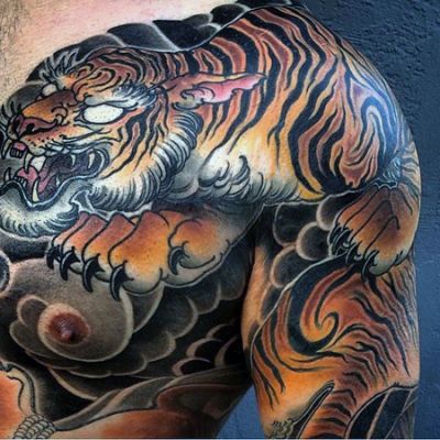 Tatouage Tigre Homme (4)