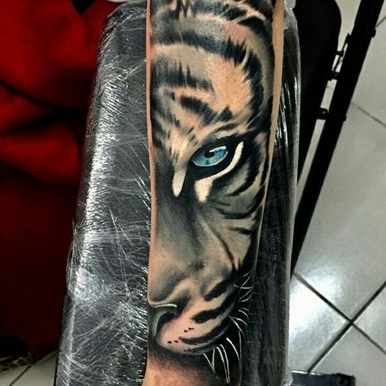 Tatouage Tigre Homme (5)