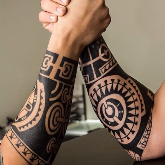 Tribal Amigos Tatuaje